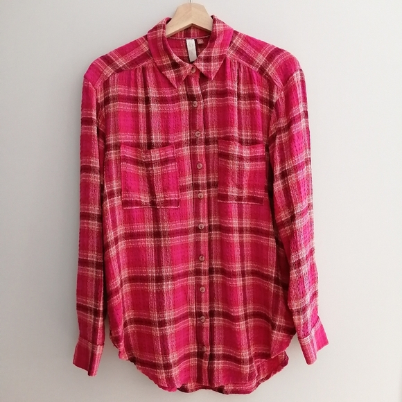 Anthropologie Pilcro Hadley Relaxed Pink Plaid Button Up Small - Picture 2 of 16
